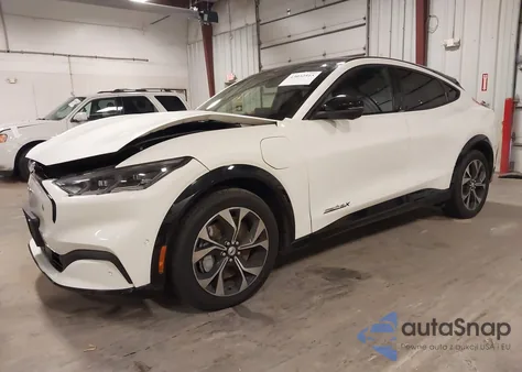 2022 Ford Mustang Mach-E Premium from USA, damaged, VIN 3FMTK3SU1NMA56411